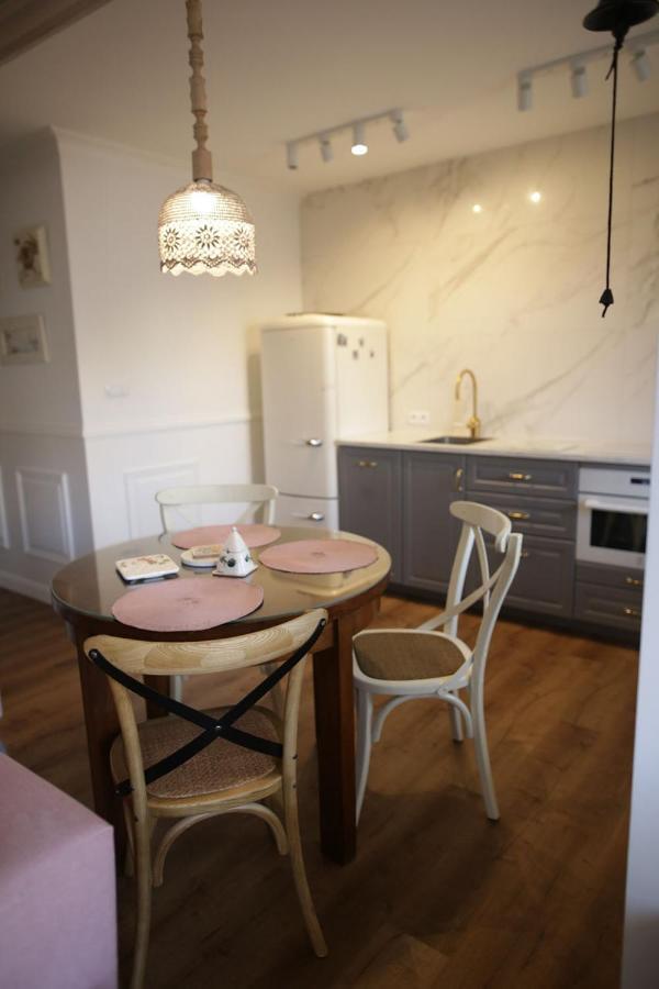 Apartament Biala Sowa - Weisse Eule Apartment Kolobrzeg Ngoại thất bức ảnh